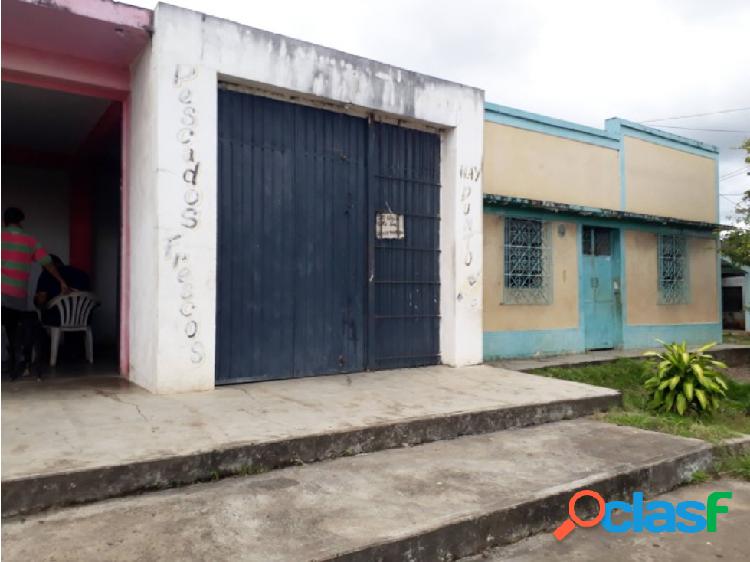 SE VENDE TERRENO CON BIENHECHURIA EN BOQUERON VE01-0471ZN-IP