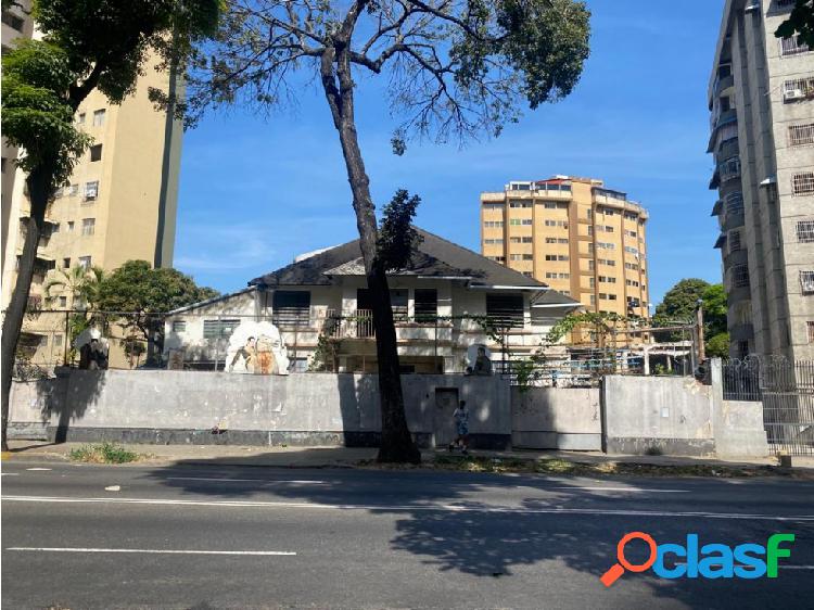 TERRENO AV. PAEZ EL PARAISO