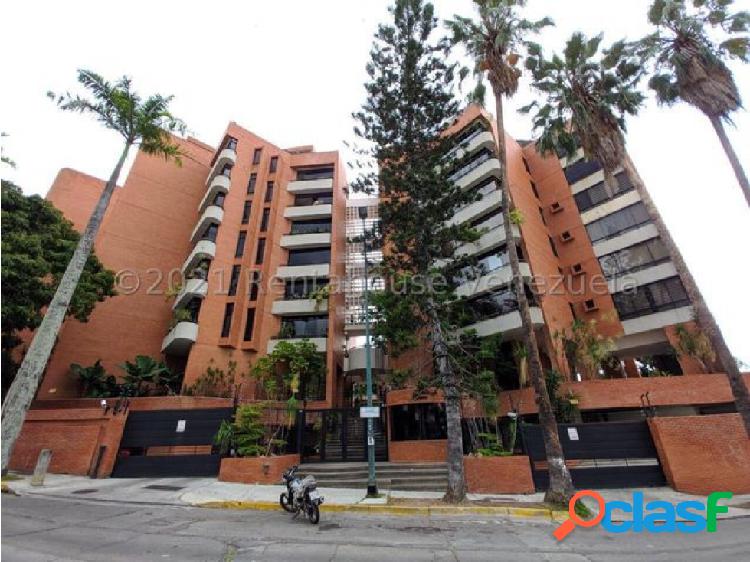 Apartamento en venta en Santa Eduvigis 21-26009 Sandra W.