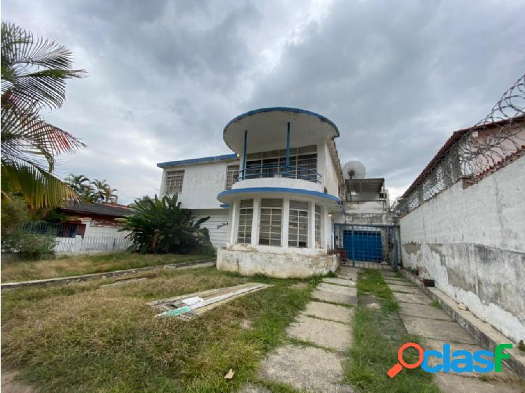 Se vende casa 565 m² 7h/3b/7p - Altamira