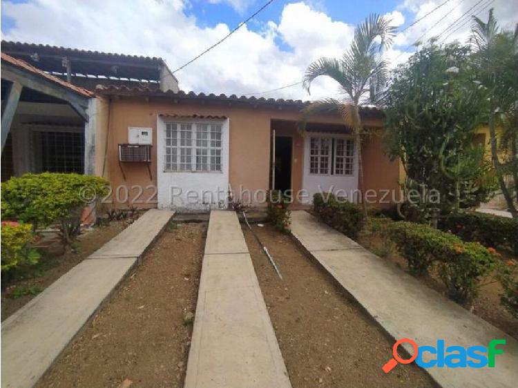 Casa en venta en La Piedad Norte Cabudare Mls#22-21093 FCB