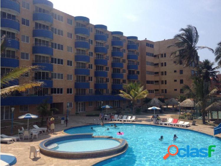 Se vende Apartamento 75m2 2h/2b/1p Tucacas