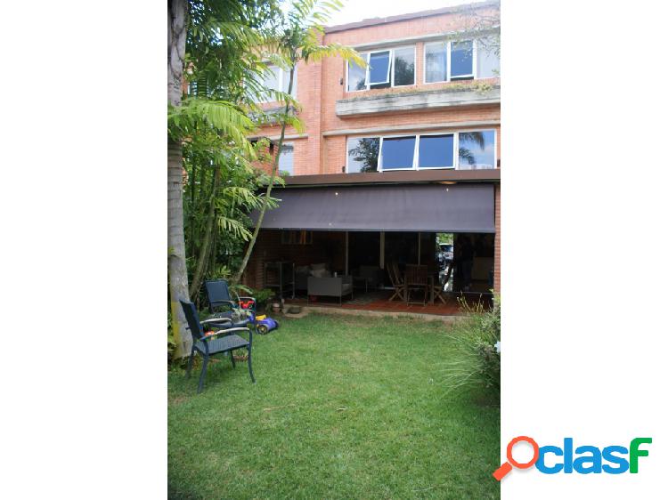 Se vende TH 264m2 3h+s/5b+s/4p La Unión