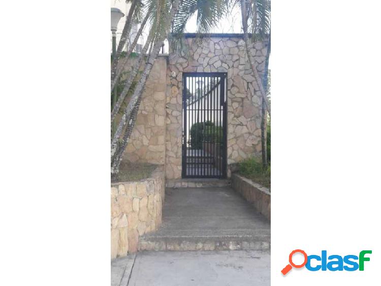 Se vende apto 127m2 3h/2b/2p1M Caurimare