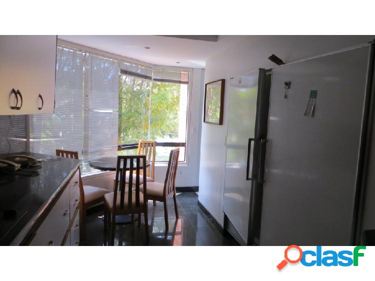 Se vende apto 285m2 4h+s/4.5b+s/6p Sebucán