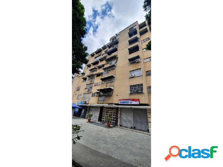 Se vende apto 72.60m2 2h/1b/1p Vista Alegre 6363
