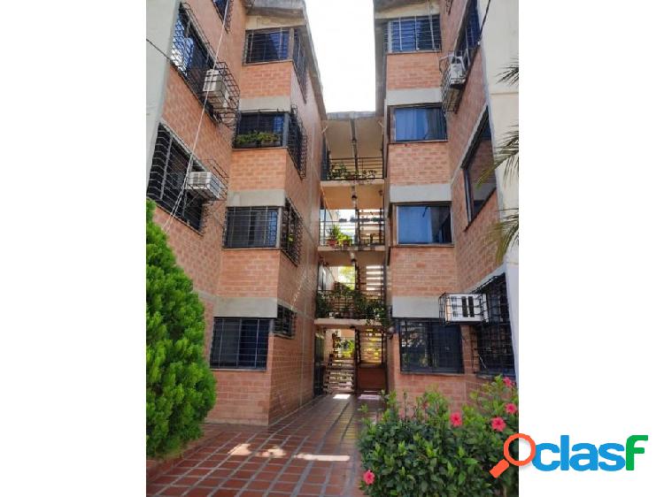 Se vende apto 73m2 3h/2b/1p Ciudad Casarapa