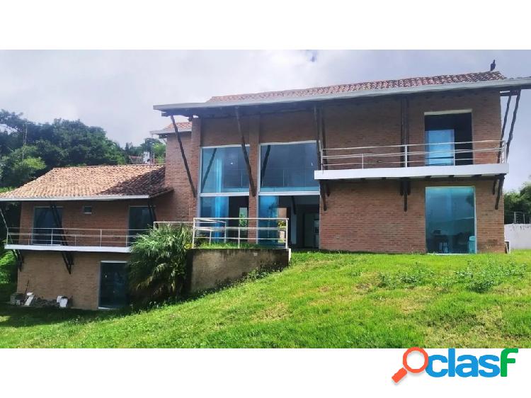 Se vende casa 424m2 4h/5b/4p Alto Hatillo