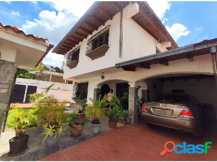 Se vende casa 467m2 8h/5b/5p Colinas de Santa Mónica 8563