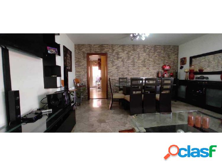 Vendo PH 204m2 5h/3b/1p La Campiña 6038