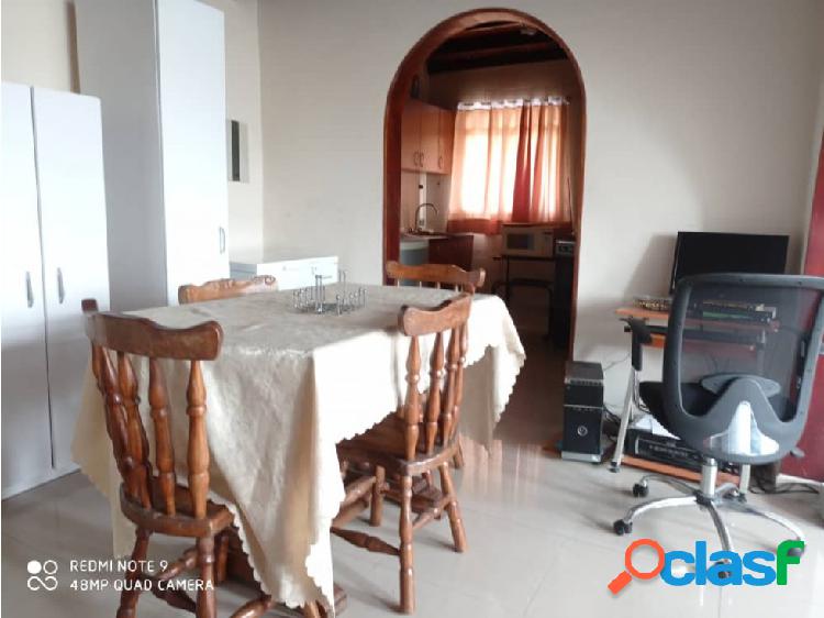 Vendo apartamento 52 m2 en La Carlota 8096