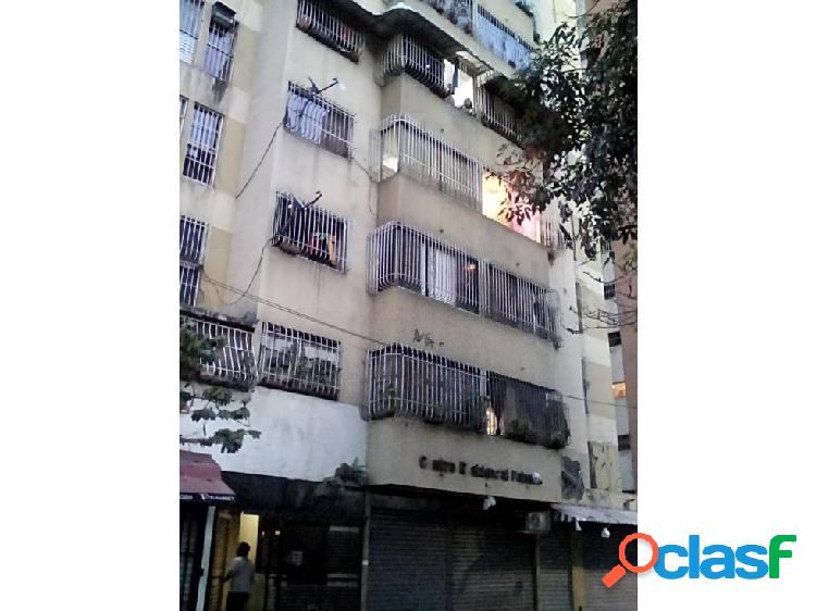 Vendo apartamento 71.35m2 3h/1b/1pe Santa Rosalía