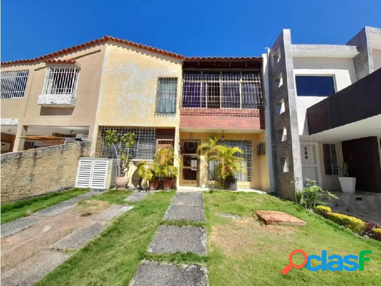 Casa en venta en La Rosaleda Barquisimeto Mls#21-12817 fcb