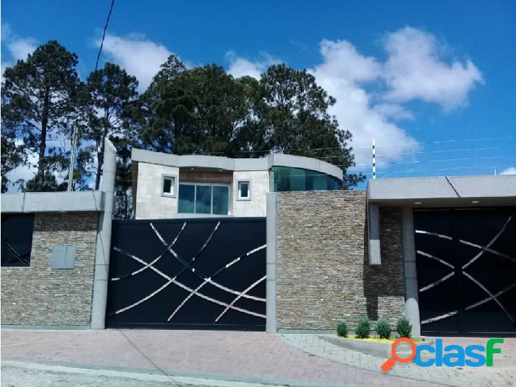 Espectacular Casa a Estrenar en Club de Campo