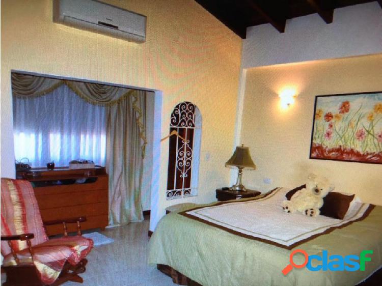 Vendo casa 500mts 4h+s/5b/3p Carrizal 1266