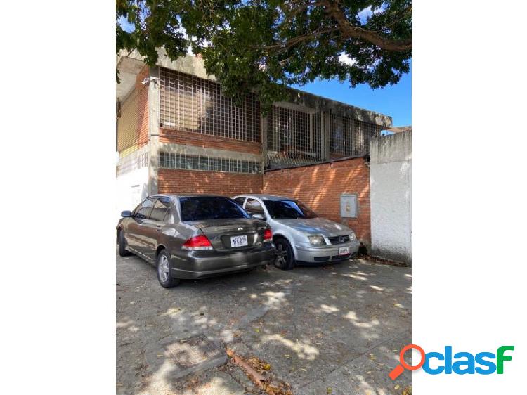 Vendo casa comercial 580m2 Chuao 4396