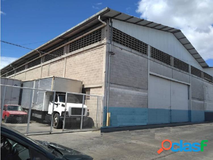 ANCOVEN PREMIUM VENDE GALPON EN MARACAY