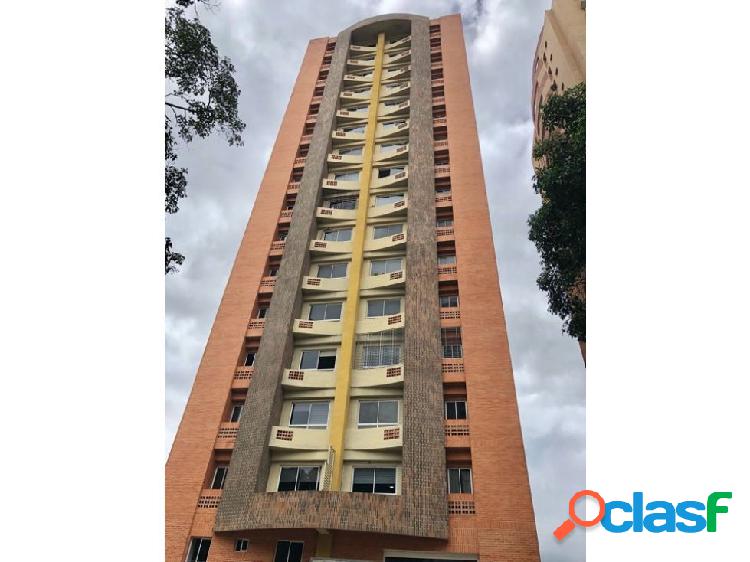 SE VENDE APARTAMENTO A ESTRENAR EN URB. LAS CHIMENEAS