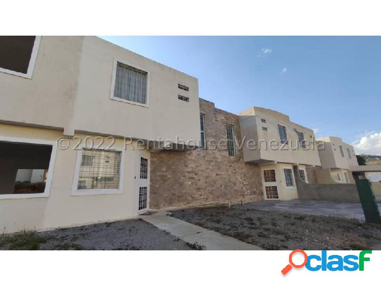 CASA EN VENTA EN CABUDARE #22-20278 ZEGM