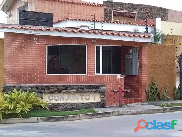 Terreno en venta en Lomas del Country Conjunto 1. Código