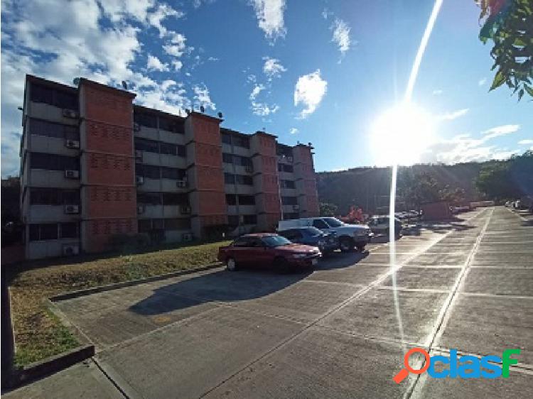 Vendo apto 75m2 3h/2b/1p Nueva Casarapa 9597