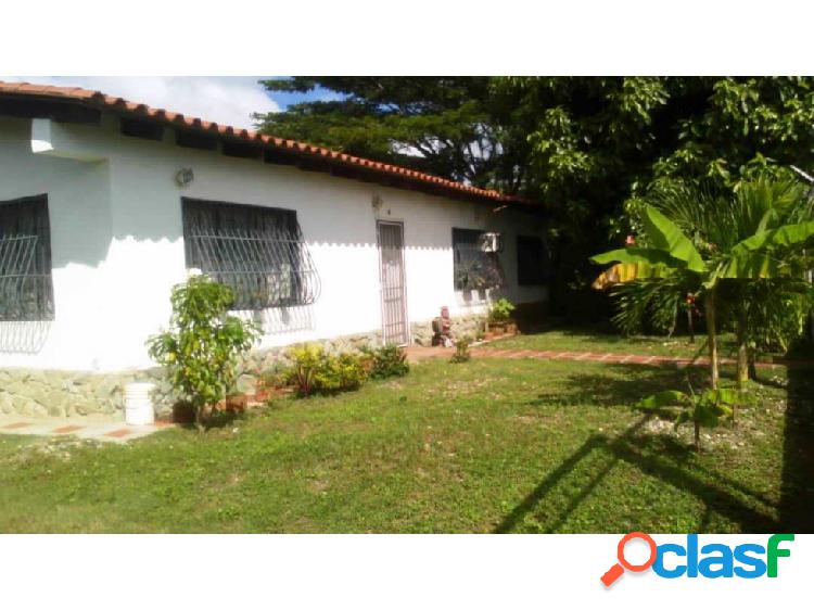 Vendo casa 105mts2 3h/2b/10pe El Paraiso 5991