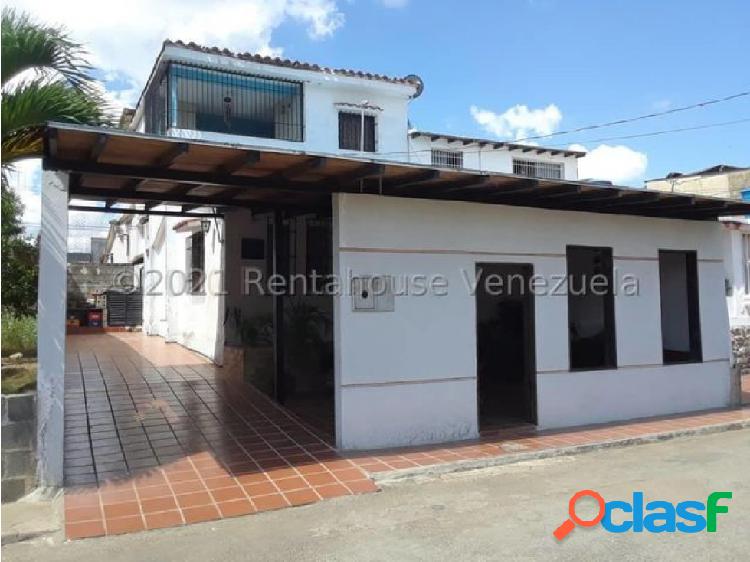 CASA EN VENTA EN LA PUERTA CABUDARE #22-3455 ZEGM