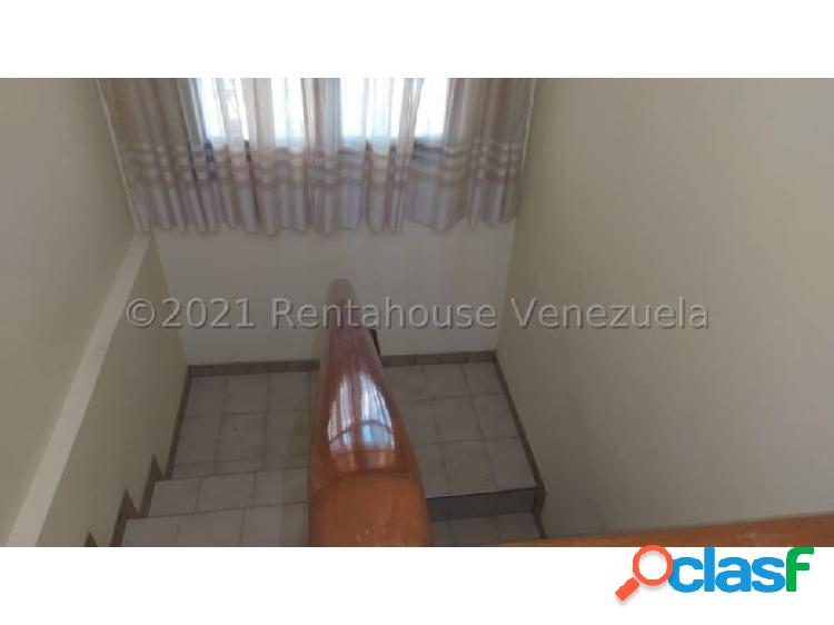 Casa en venta Santa Elena Barquisimeto 22-11388 jrh