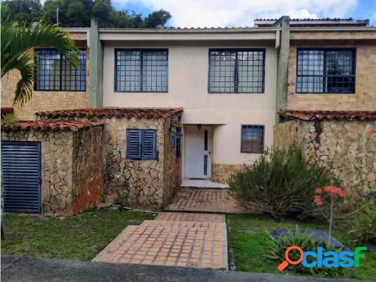 Casa Confortable, Urb. Monteclaro, Sector Privado