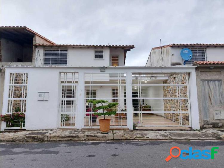 Casa en la Urb Villa Hermosa, La Morita II, Av Aragua.