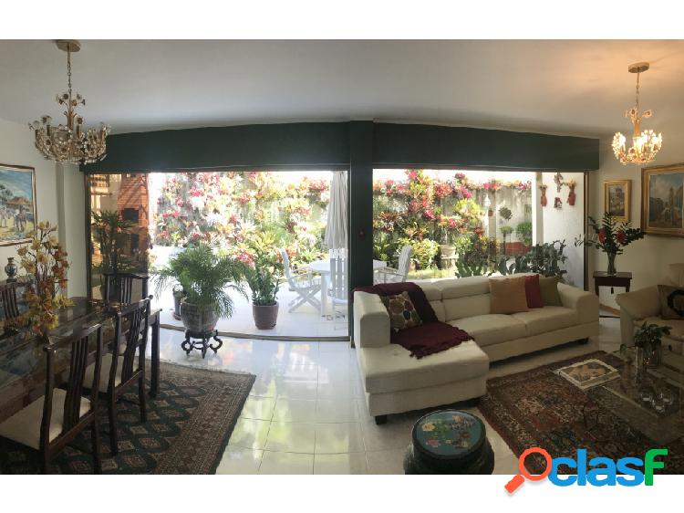CASA EN LOS NARANJOS DE EL CAFETAL