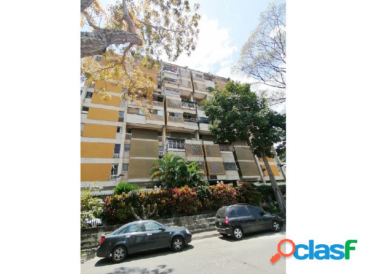 Vendo Apartamento Duplex en Colinas de Santa Mónica