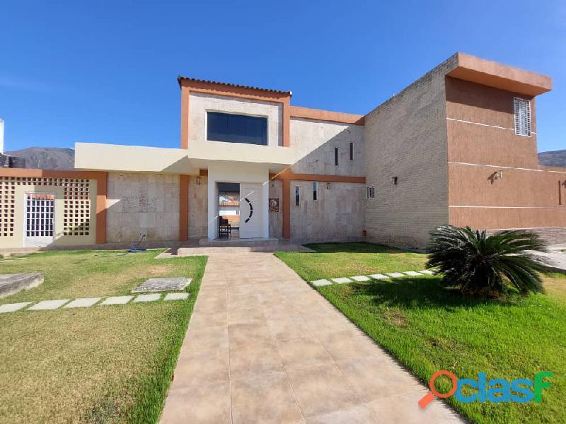 Yosmar Muñoz vende casa en Villa San Diego, sector la