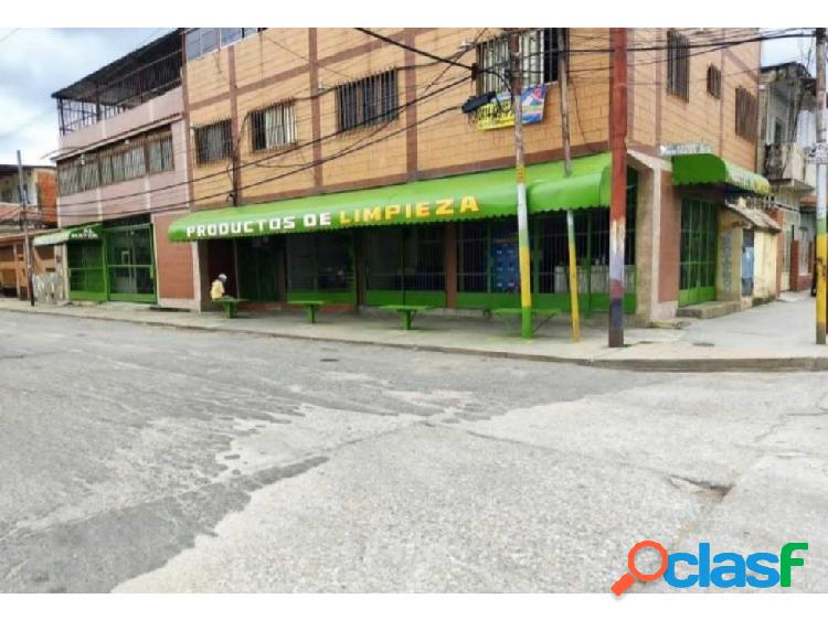 Edificio en venta, sector Santa Rosa