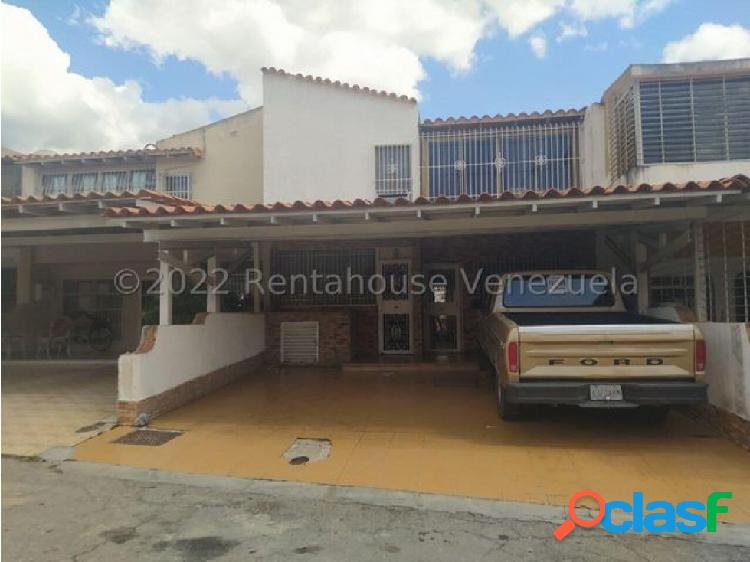 Casa en venta en La Rosaleda Barquisimeto Mls#22-20788 fcb