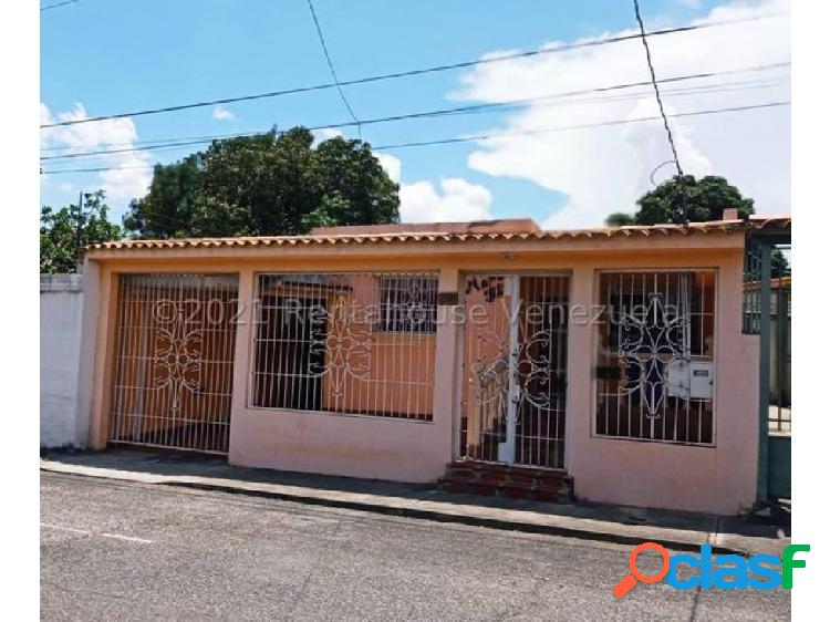 Casa en venta en Parroquia Catedral Barquisimeto Mls#22-6120