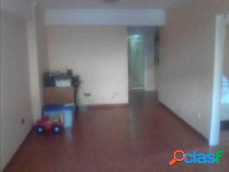 Vendo apto 75m2 2h/2b/0p San Martín 3115