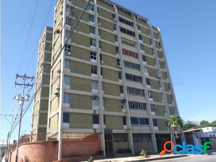 Apartamento en Venta Zona Centro Barquisimeto 22-12330 MZ