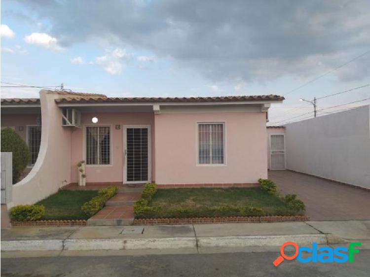 Casa en Venta La Piedad Norte Cabudare MLS# 21-7839 DFC