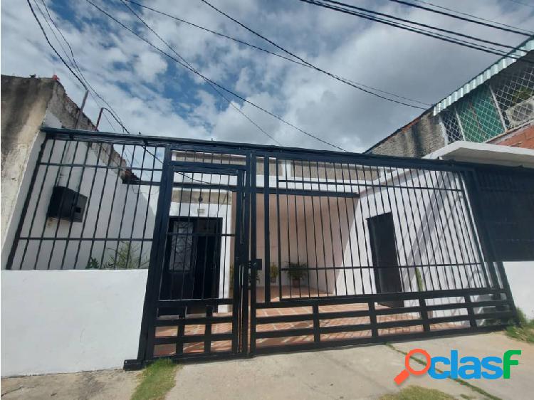 Casa en venta en el Centro de Maracay, sector Alayon