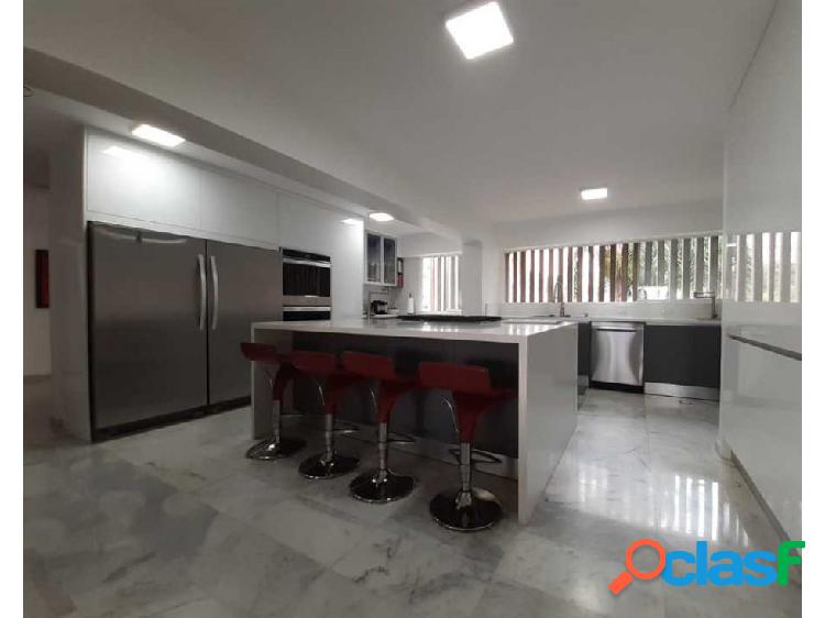 VENTA APARTAMENTO DE 259 M2/3H +SERV/4B+SERV/2P LAS MESETAS