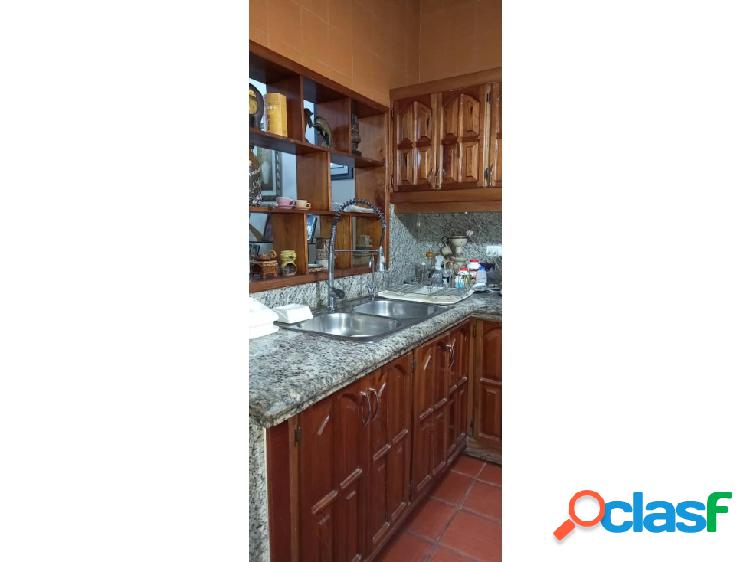 VENTA DE CASA EN URBANIZACION PALMA REAL TIPURO