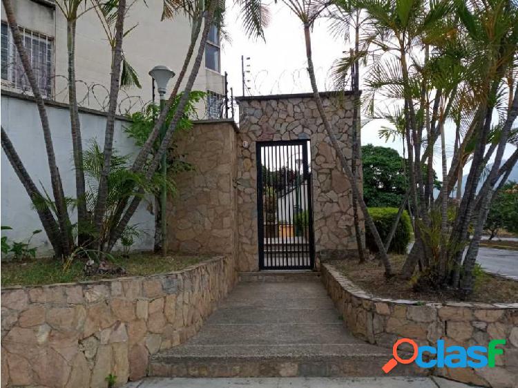 Vendo apartamento 127m2 3h+s/2b/2p Caurimare 0555