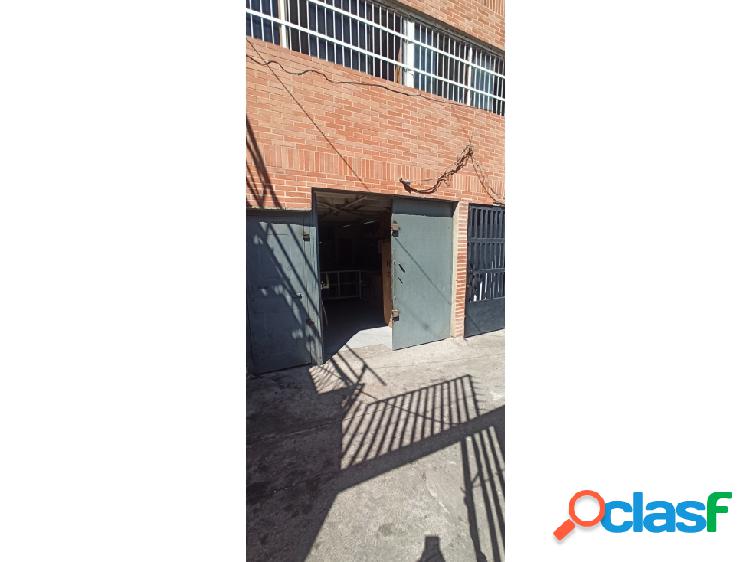 Venta de Local Comercial en Catia (Perez Bonalde)