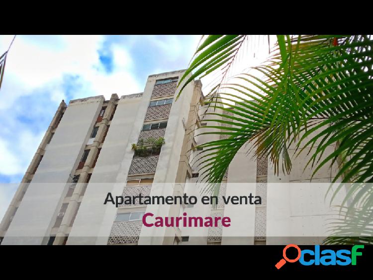 Apartamento en venta en calle cerrada de Caurimare