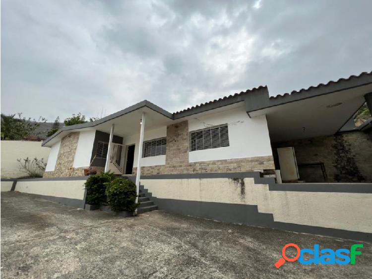 CASA EN VENTA LOMAS DEL ESTE