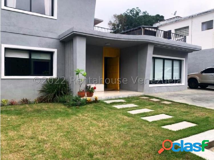 Casa en venta en Los Palos Grandes 22-24994 Adri 04143391178