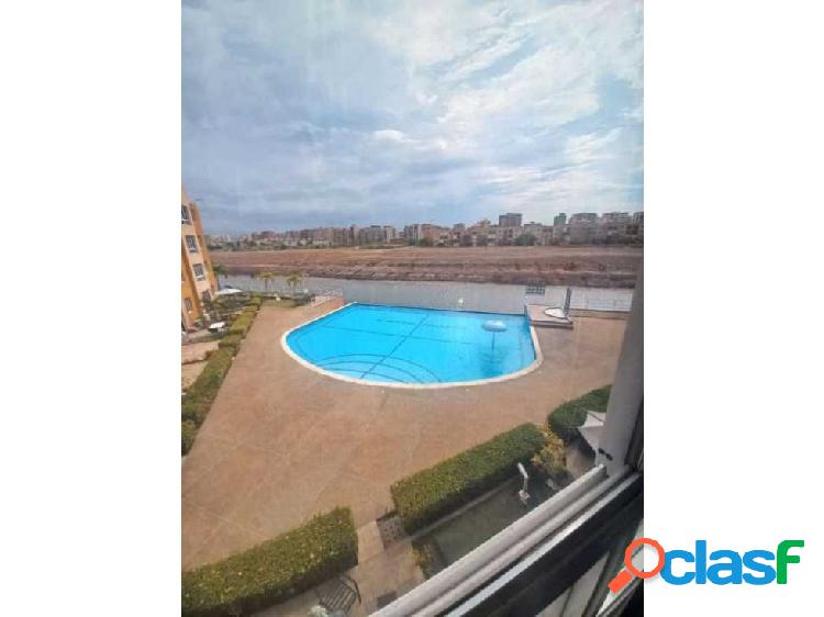 EN ALQUILER APARTAMENTO EN C.R MARINA DEL REY. LECHERIA