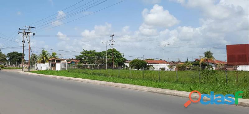 Vendo terreno en Urbanización Doña Gladys