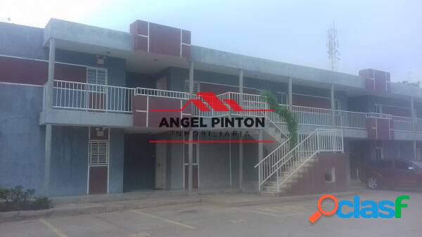 APARTAMENTO EN VENTA EN AMPARO MARACAIBO API 1355